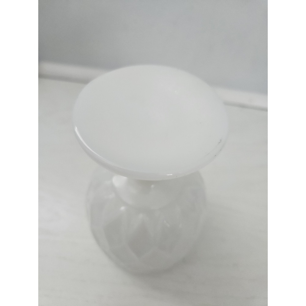Vintage Anchor Hocking Textured Diamond Pattern White Milk Glass Stemmed Chalice - Picture 9 of 10